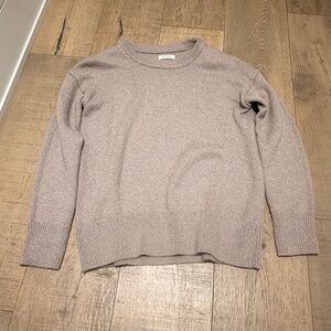 Aritzia - Beige Sweater, XXS